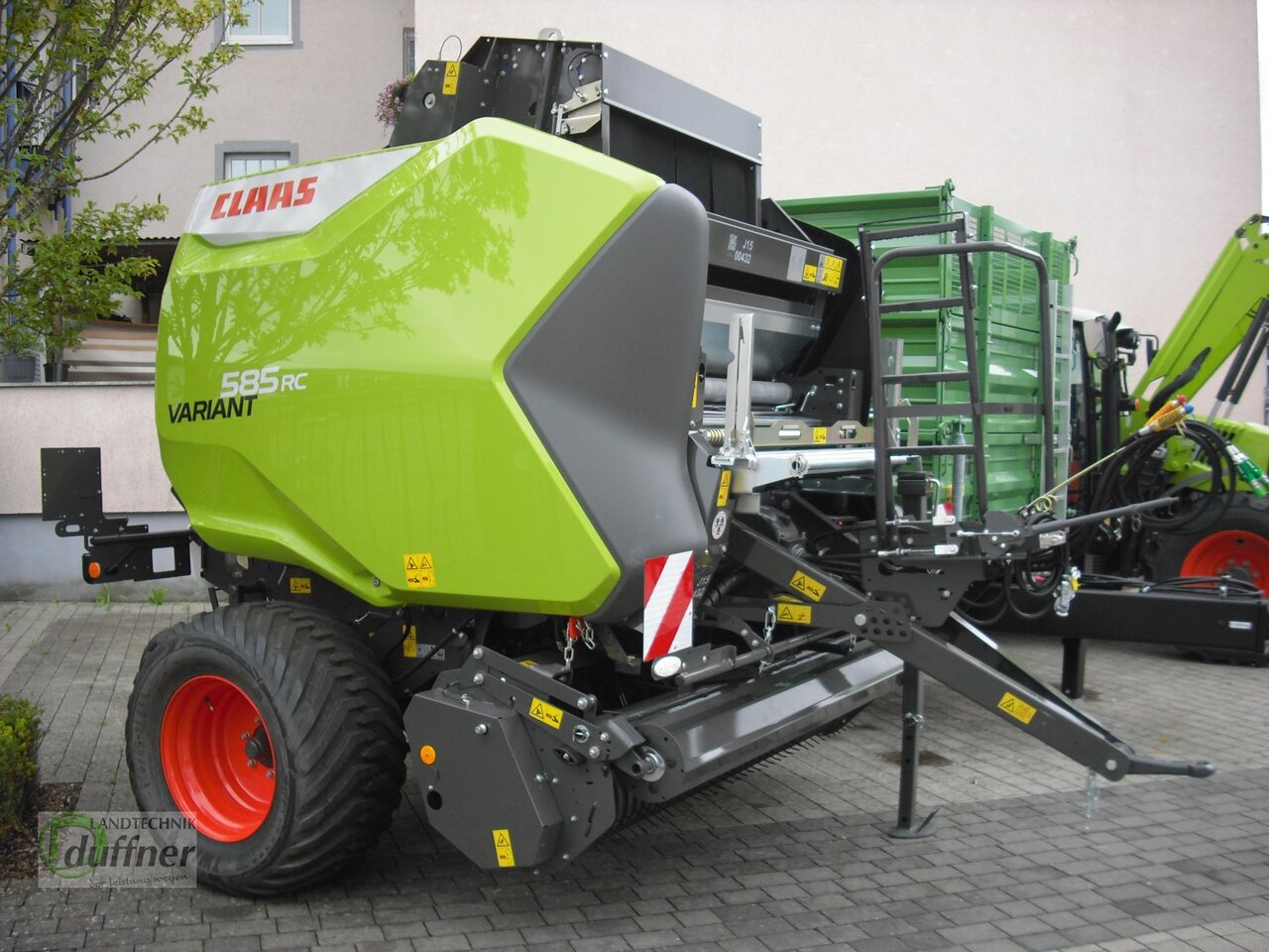 CLAAS Variant 585 RC Pro - Balirka za okrugle bale: slika 1 CLAAS Variant 585 RC Pro - Balirka za okrugle bale: slika 1