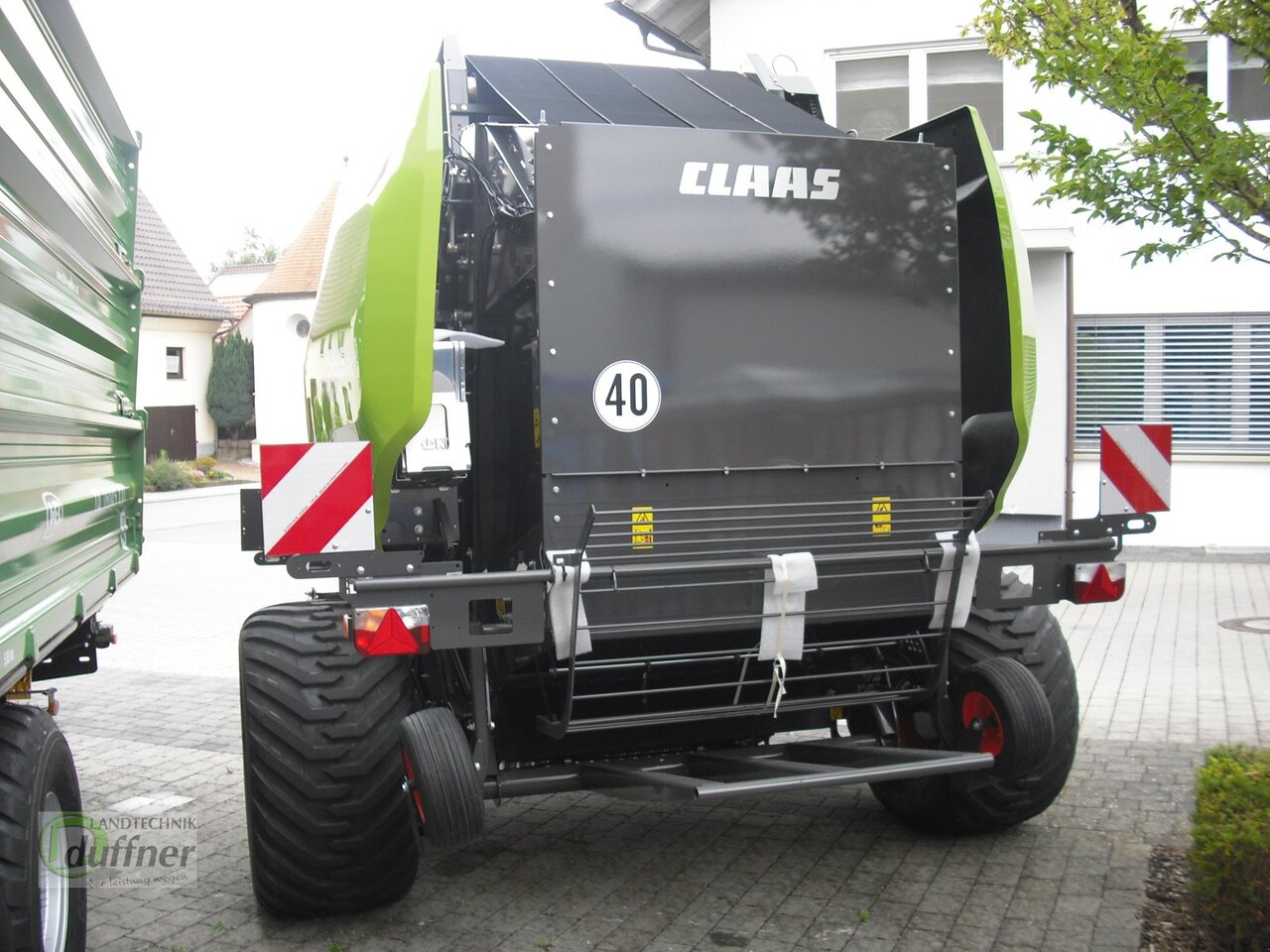CLAAS Variant 585 RC Pro - Balirka za okrugle bale: slika 5 CLAAS Variant 585 RC Pro - Balirka za okrugle bale: slika 5