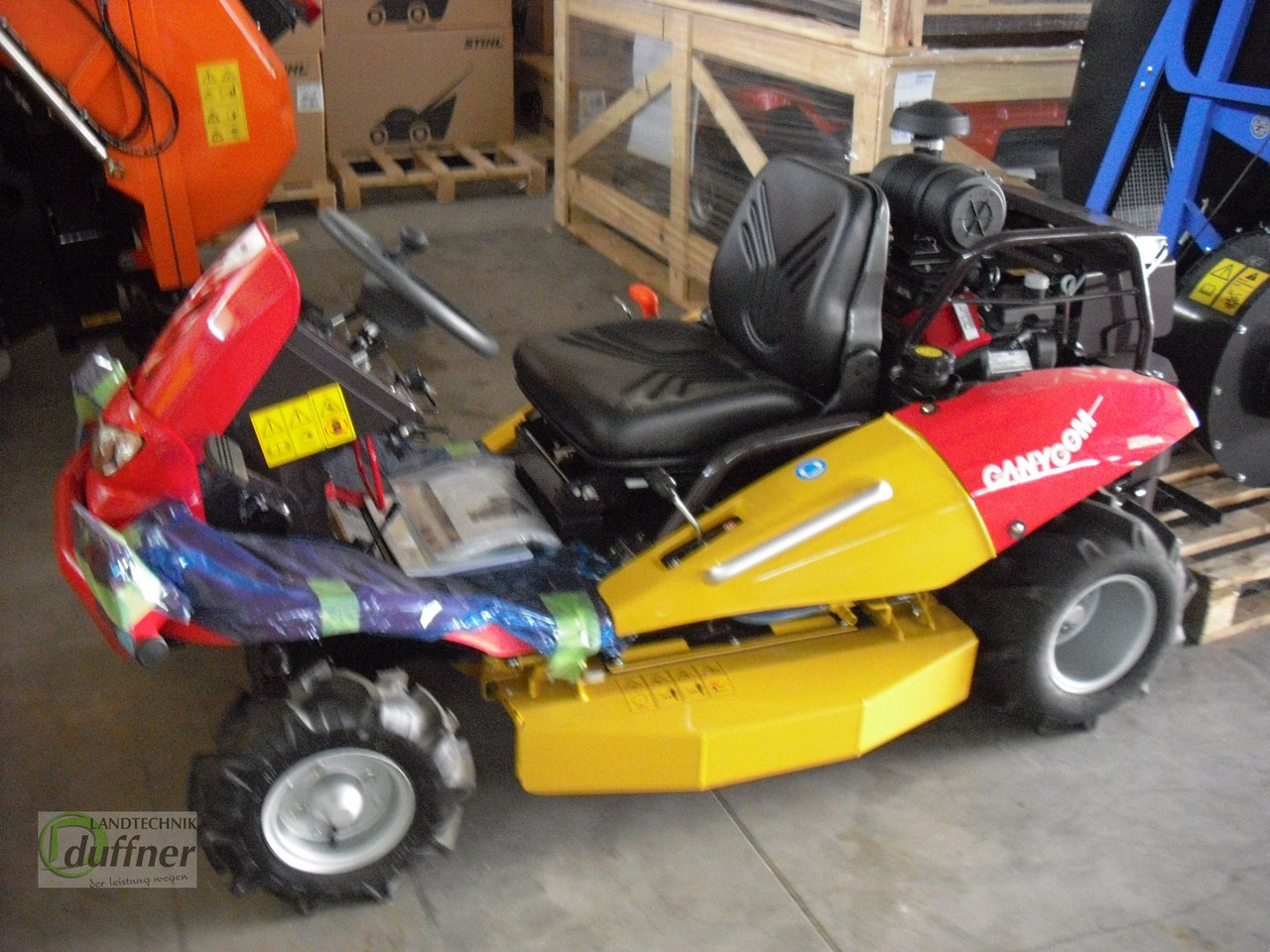 Canycom CMX 2402 - Baštenska kosačica: slika 2 Canycom CMX 2402 - Baštenska kosačica: slika 2