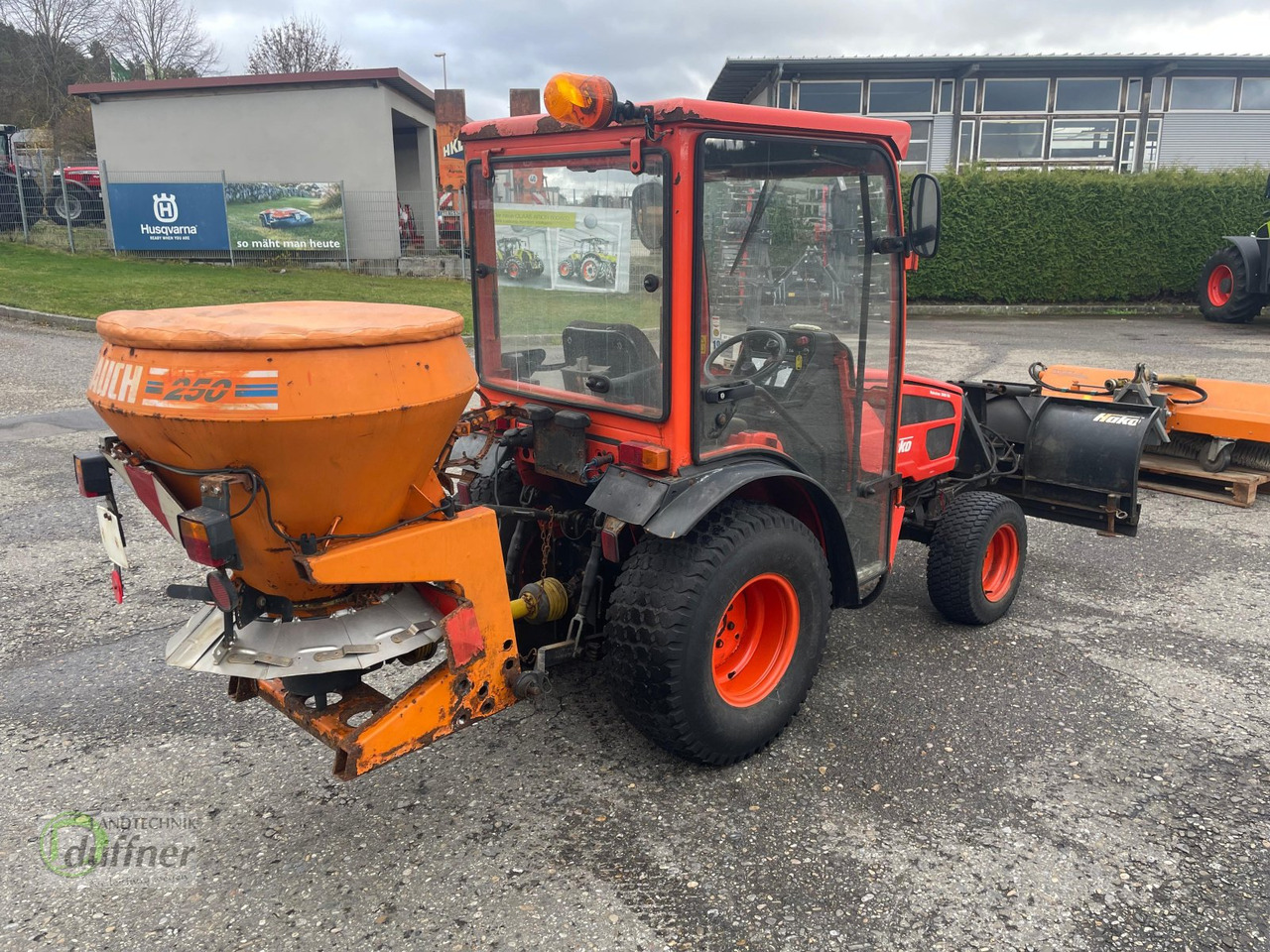 Hako Hakotrac 3000 DA - Komunalni traktor: slika 4 Hako Hakotrac 3000 DA - Komunalni traktor: slika 4