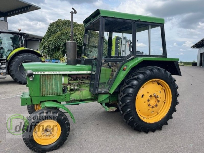 John Deere 2030 - Traktor: slika 1 John Deere 2030 - Traktor: slika 1
