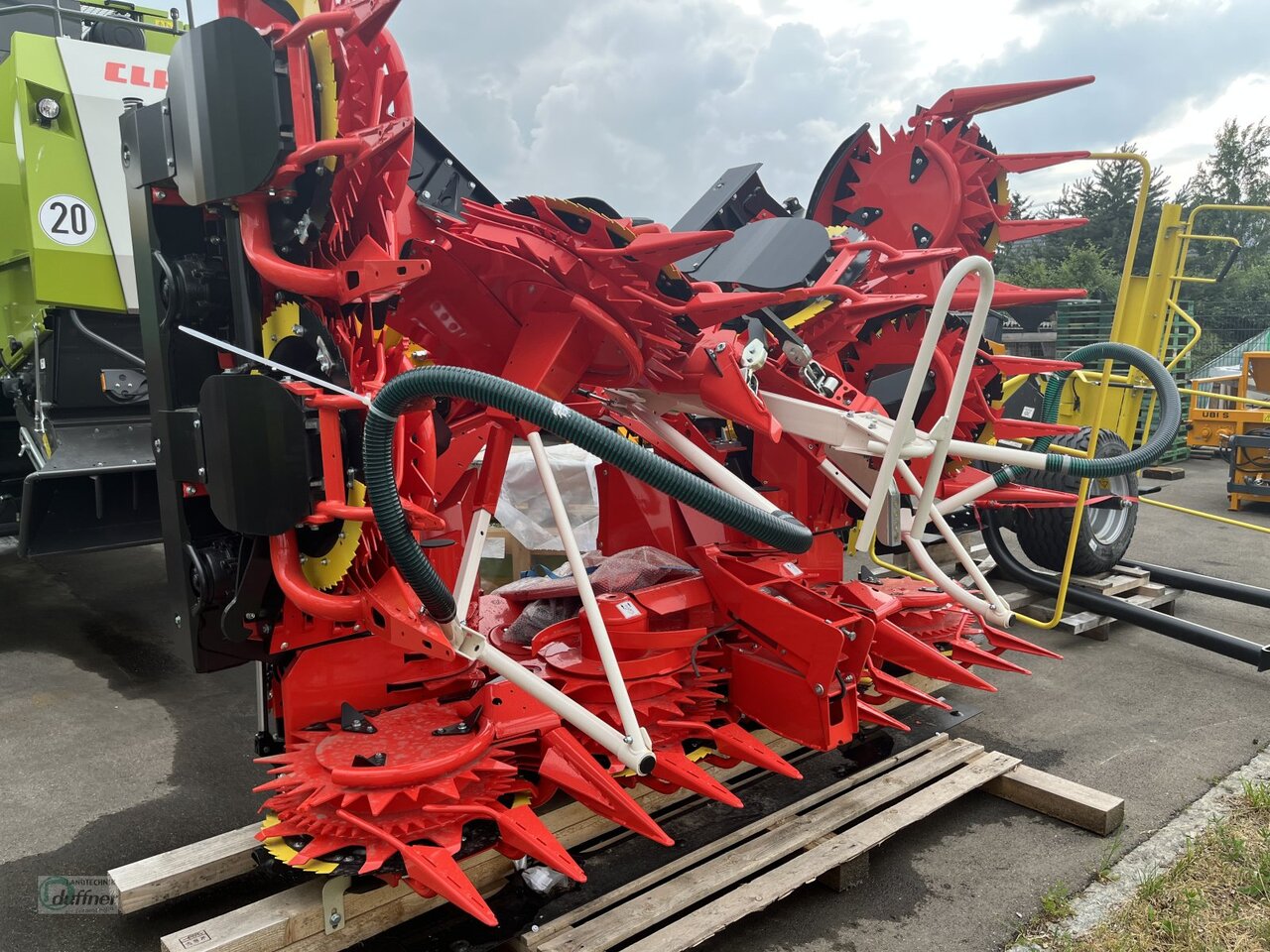 Kemper 375 Plus mit Fahrwerk - Kombajn za kukuruz: slika 1 Kemper 375 Plus mit Fahrwerk - Kombajn za kukuruz: slika 1