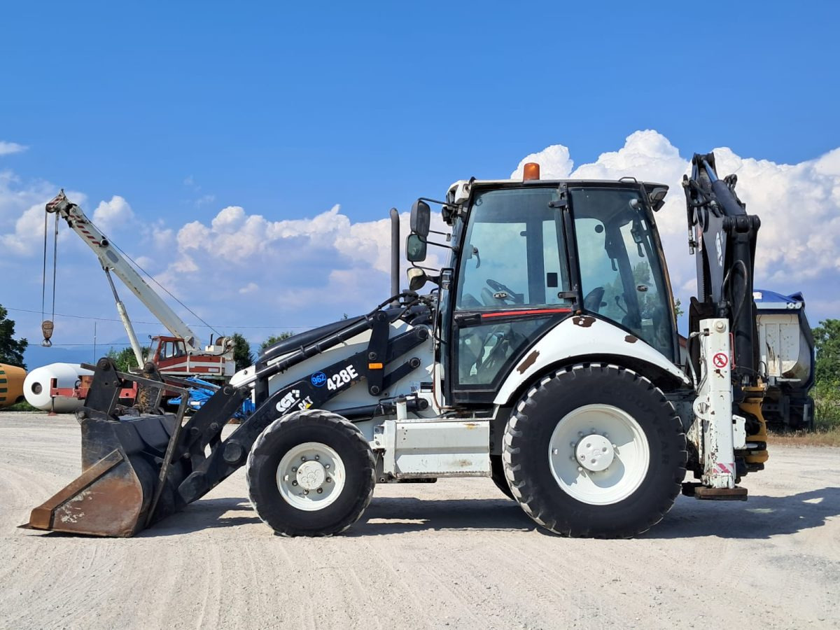 Bager utovarivač CATERPILLAR 428E: slika 10