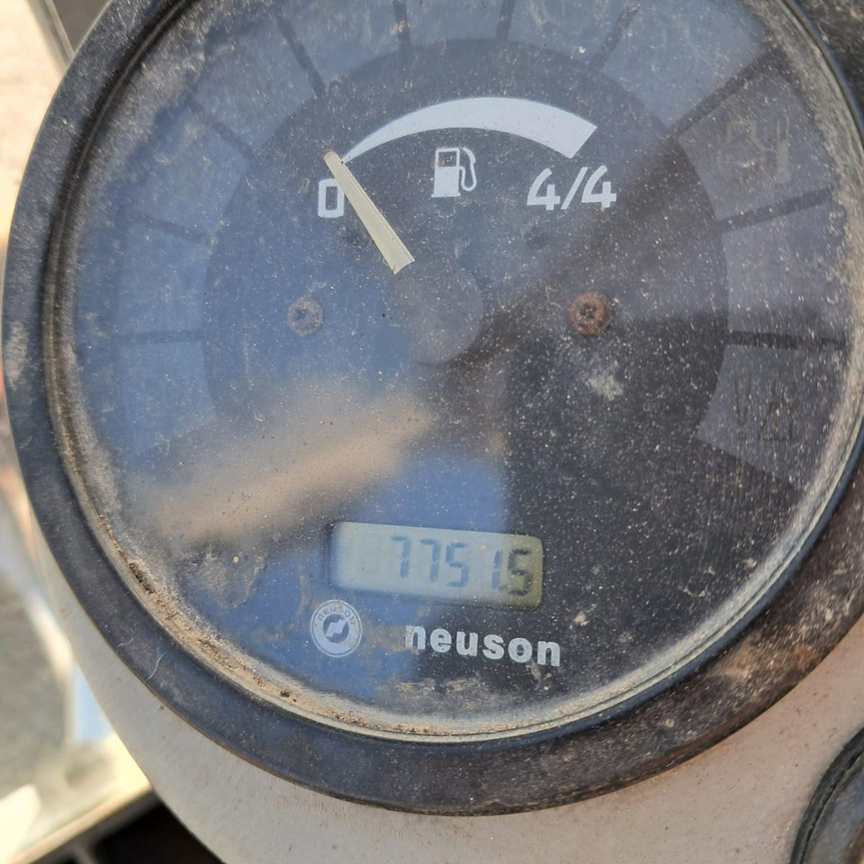 NEUSON 75Z3 RD - Mini bager: slika 3 NEUSON 75Z3 RD - Mini bager: slika 3