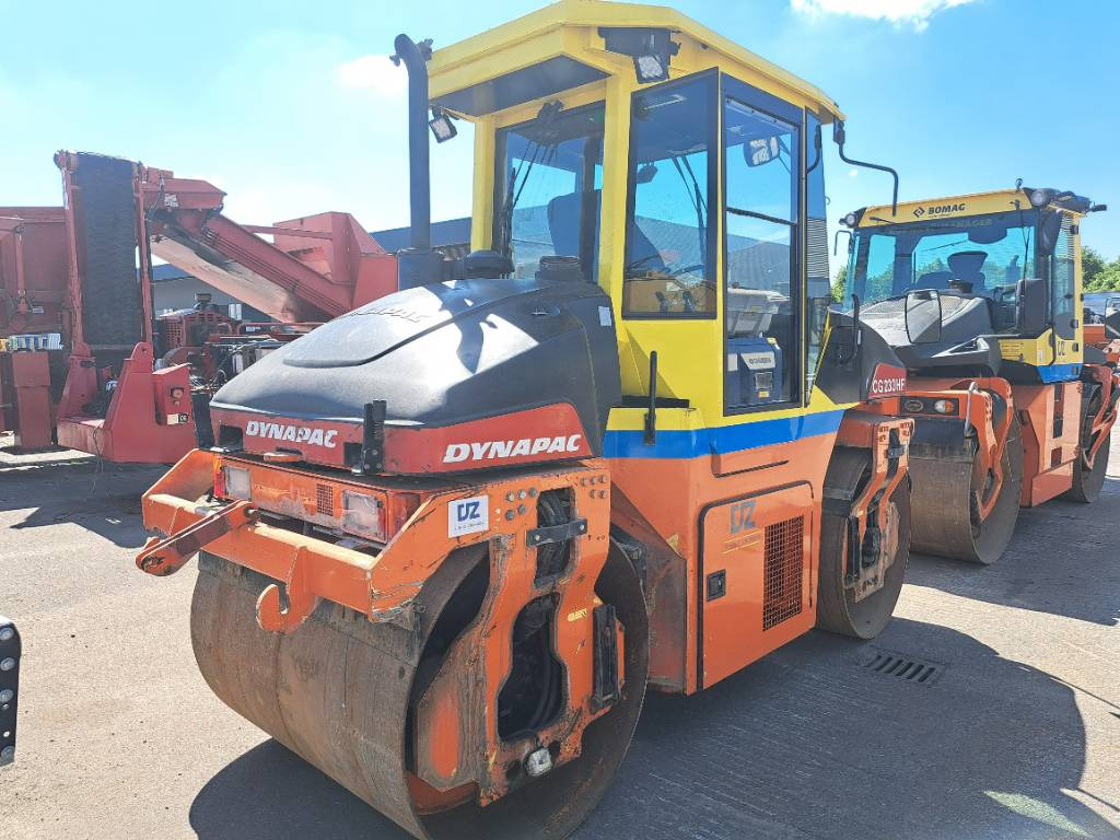 Dynapac CG233HF - Valjak za puteve: slika 1 Dynapac CG233HF - Valjak za puteve: slika 1