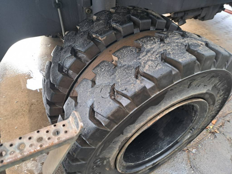 Fuchs MHL 350 F - Bager za obradu otpada/ Industrije: slika 3 Fuchs MHL 350 F - Bager za obradu otpada/ Industrije: slika 3