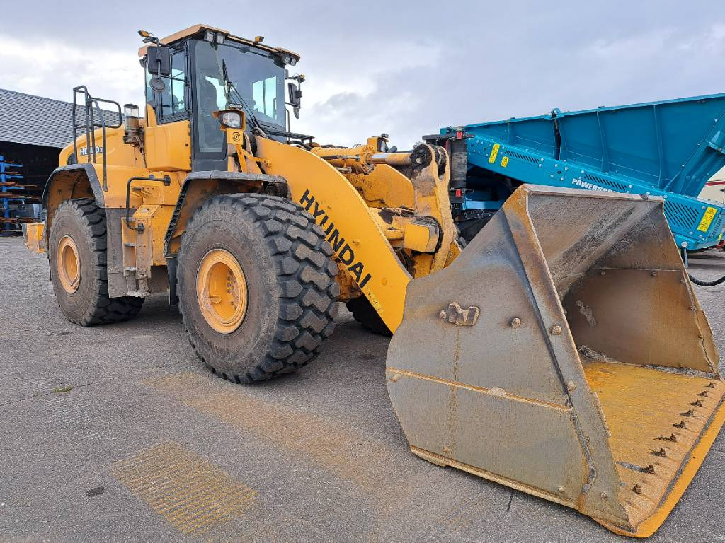 Hyundai HL980XT - Utovarivač točkaš: slika 2 Hyundai HL980XT - Utovarivač točkaš: slika 2