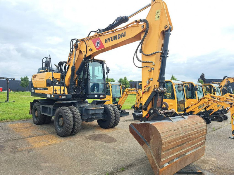 Hyundai HW160 - Bager točkaš: slika 2 Hyundai HW160 - Bager točkaš: slika 2