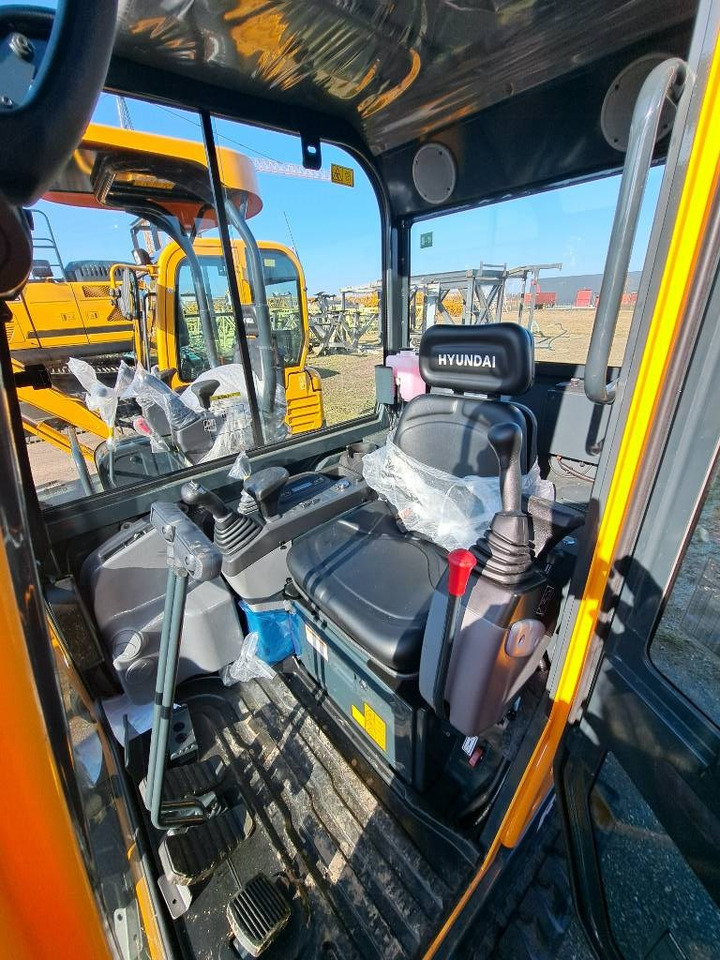 Hyundai R18-9AK - Mini bager: slika 5 Hyundai R18-9AK - Mini bager: slika 5