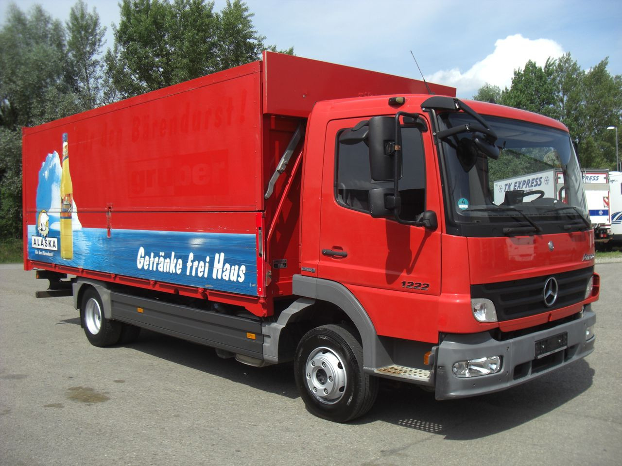 Mercedes-Benz 1222L AUTOMATIK - Kamion za prevoz boca: slika 2 Mercedes-Benz 1222L AUTOMATIK - Kamion za prevoz boca: slika 2