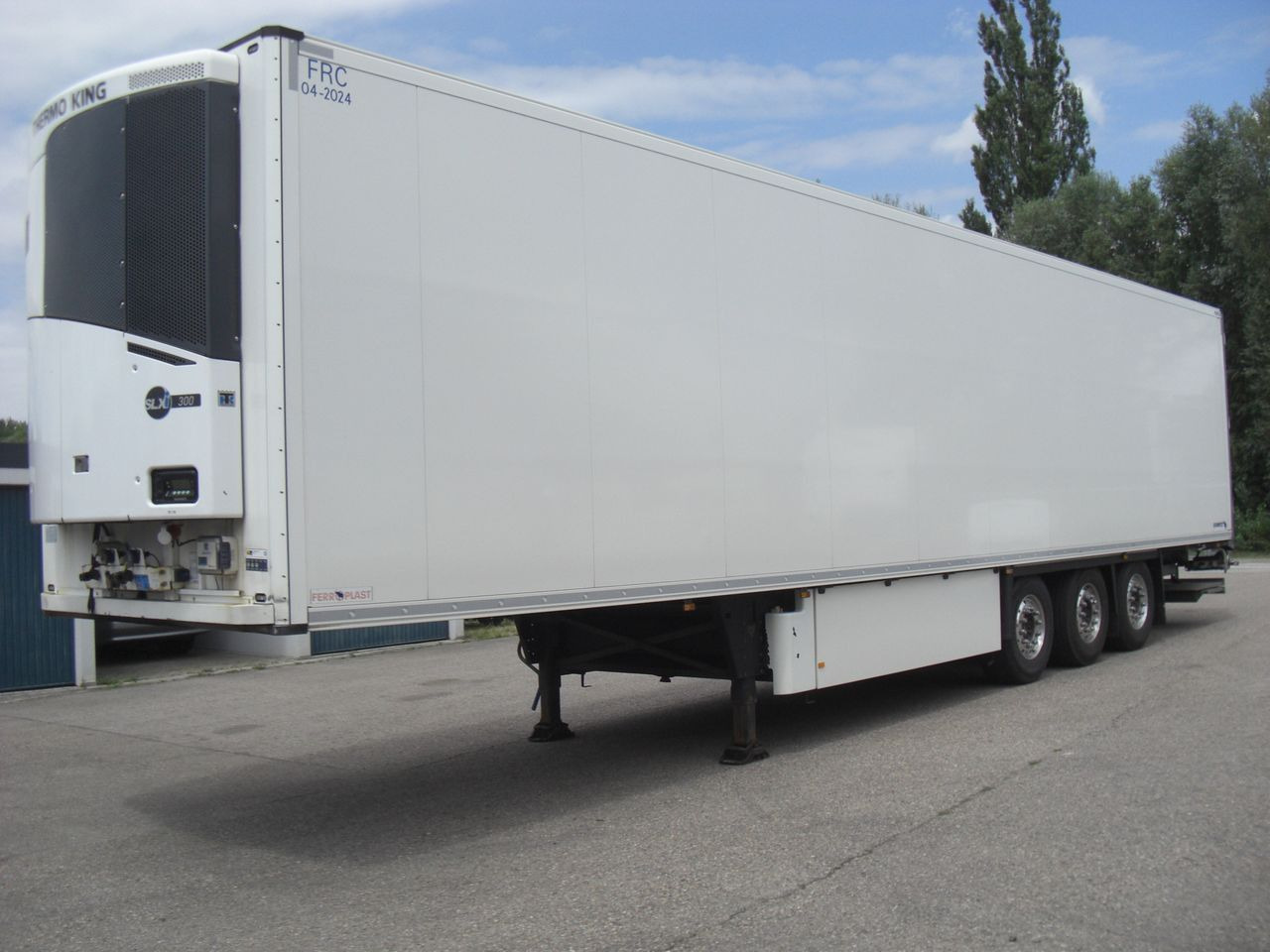 Schmitz Cargobull SKO24/L-13.4 / LBW / TOP! - Poluprikolica hladnjače: slika 1 Schmitz Cargobull SKO24/L-13.4 / LBW / TOP! - Poluprikolica hladnjače: slika 1
