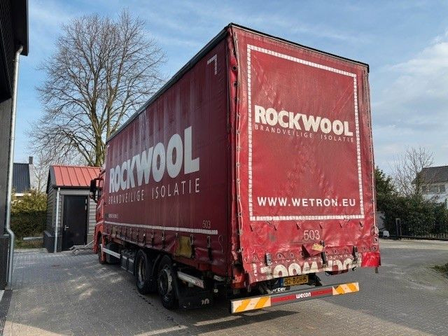 Mercedes-Benz Actros 2642 2x BDF mit Pritsche und Planebühne - Kamion za prevoz kontejnera/ Kamion sa promenjivim sandukom: slika 4 Mercedes-Benz Actros 2642 2x BDF mit Pritsche und Planebühne - Kamion za prevoz kontejnera/ Kamion sa promenjivim sandukom: slika 4