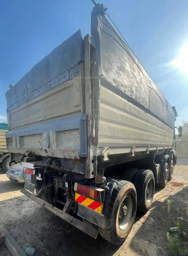 MAN 40.414 - Istovarivač: slika 5 MAN 40.414 - Istovarivač: slika 5