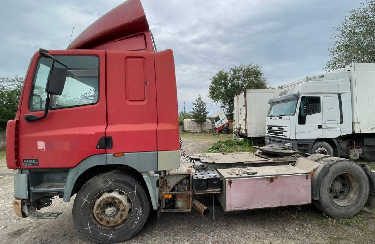 DAF CF 85 Tractor unit - Tegljač: slika 3 DAF CF 85 Tractor unit - Tegljač: slika 3