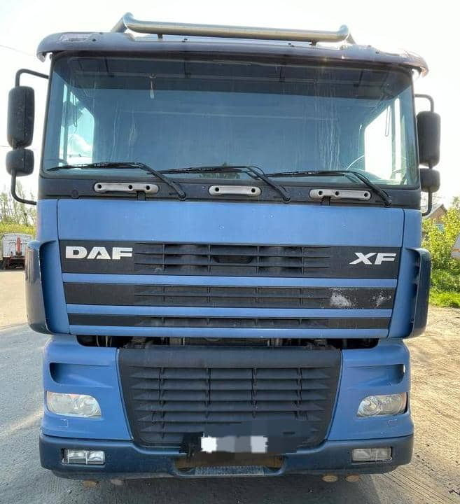 DAF XF 95.430 Tractor unit - Tegljač: slika 1 DAF XF 95.430 Tractor unit - Tegljač: slika 1