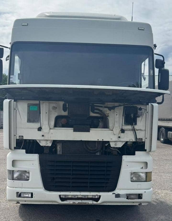DAF XF 95 Tractor unit - Tegljač: slika 5 DAF XF 95 Tractor unit - Tegljač: slika 5