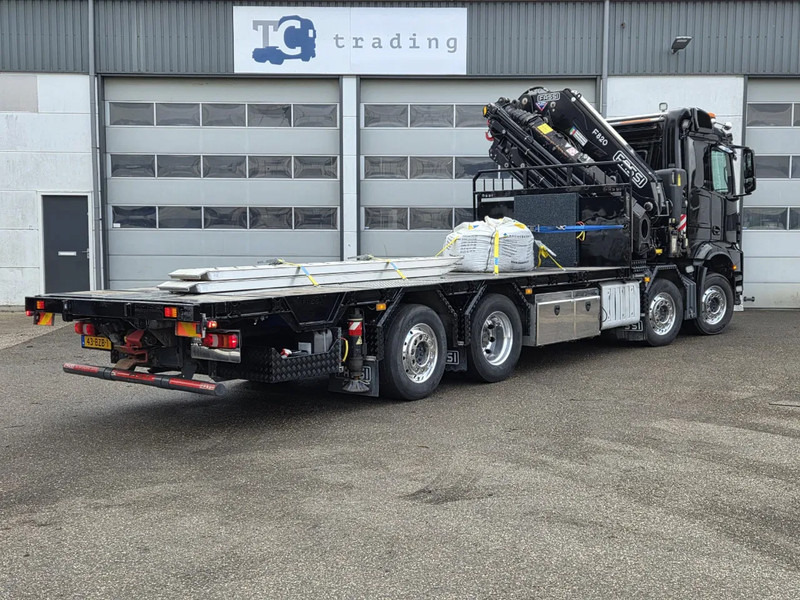 Mercedes-Benz Arocs 8x2 4 Fassi 82TM 2017 euro 6 - Kamion sa dizalicom: slika 5 Mercedes-Benz Arocs 8x2 4 Fassi 82TM 2017 euro 6 - Kamion sa dizalicom: slika 5