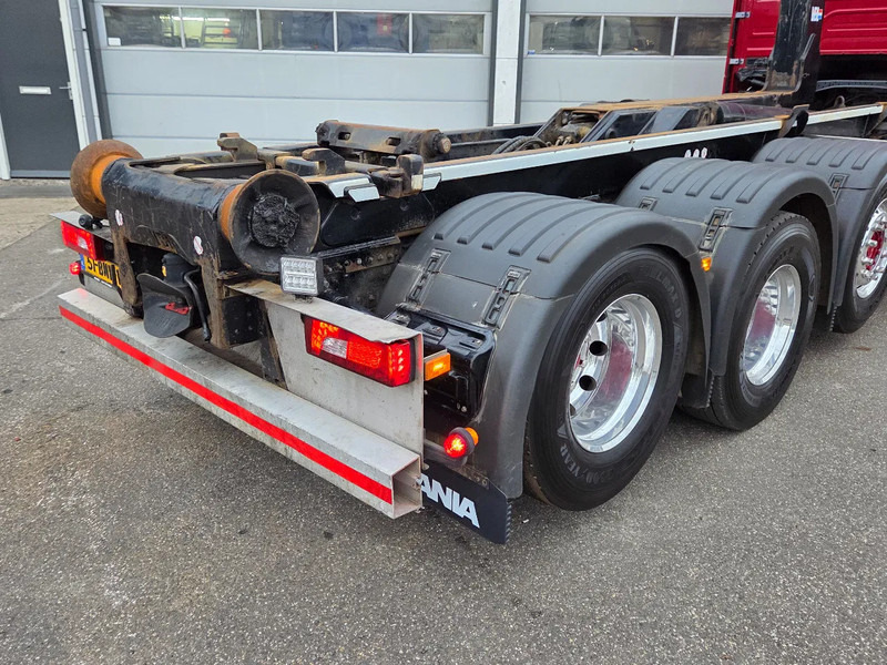 Scania R450 8x2 VDL hooklift / full air - Kamion sa hidrauličnom kukom: slika 5 Scania R450 8x2 VDL hooklift / full air - Kamion sa hidrauličnom kukom: slika 5