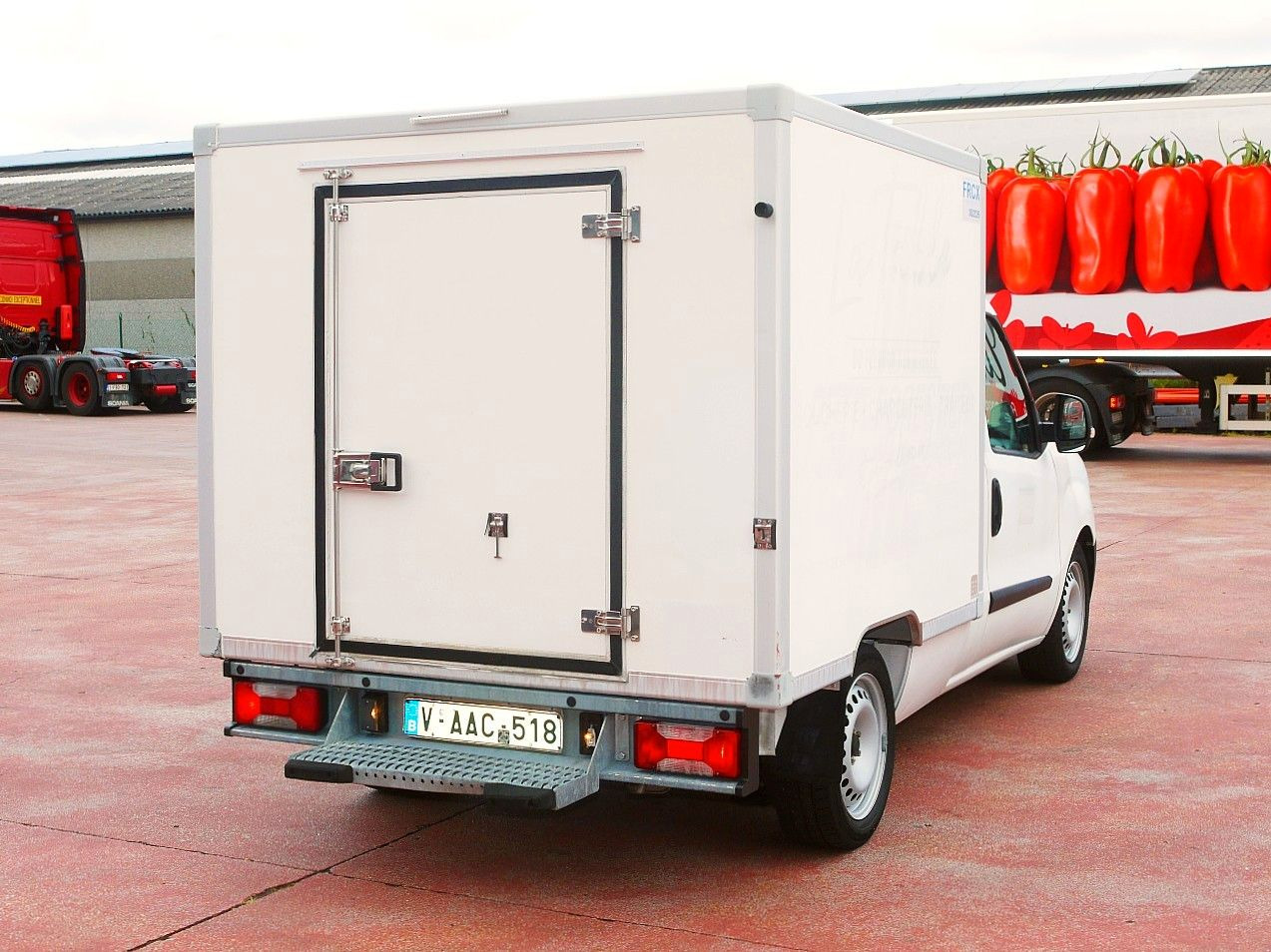 Fiat 1.3 DOBLO KUHLKOFFER RELEC FROD TR22 -20C - Dostavno vozilo hladnjača: slika 5 Fiat 1.3 DOBLO KUHLKOFFER RELEC FROD TR22 -20C - Dostavno vozilo hladnjača: slika 5