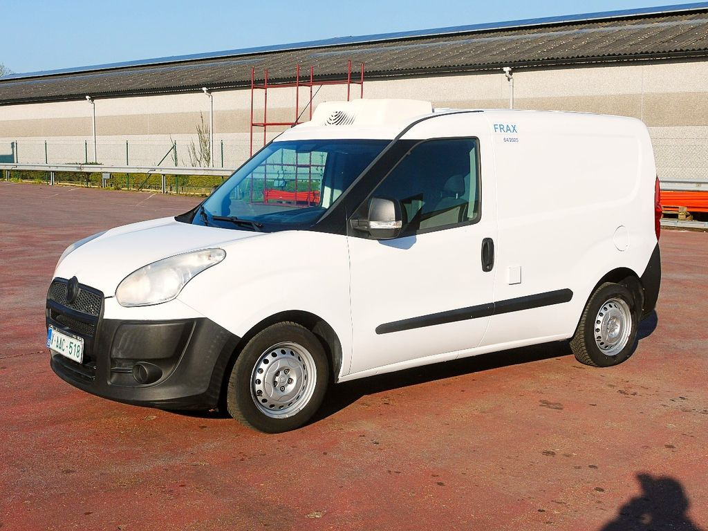 Fiat DOBLO 1.3 KUHLKASTENWAGEN RELEC FROID TR10 -20c - Dostavno vozilo hladnjača: slika 3 Fiat DOBLO 1.3 KUHLKASTENWAGEN RELEC FROID TR10 -20c - Dostavno vozilo hladnjača: slika 3
