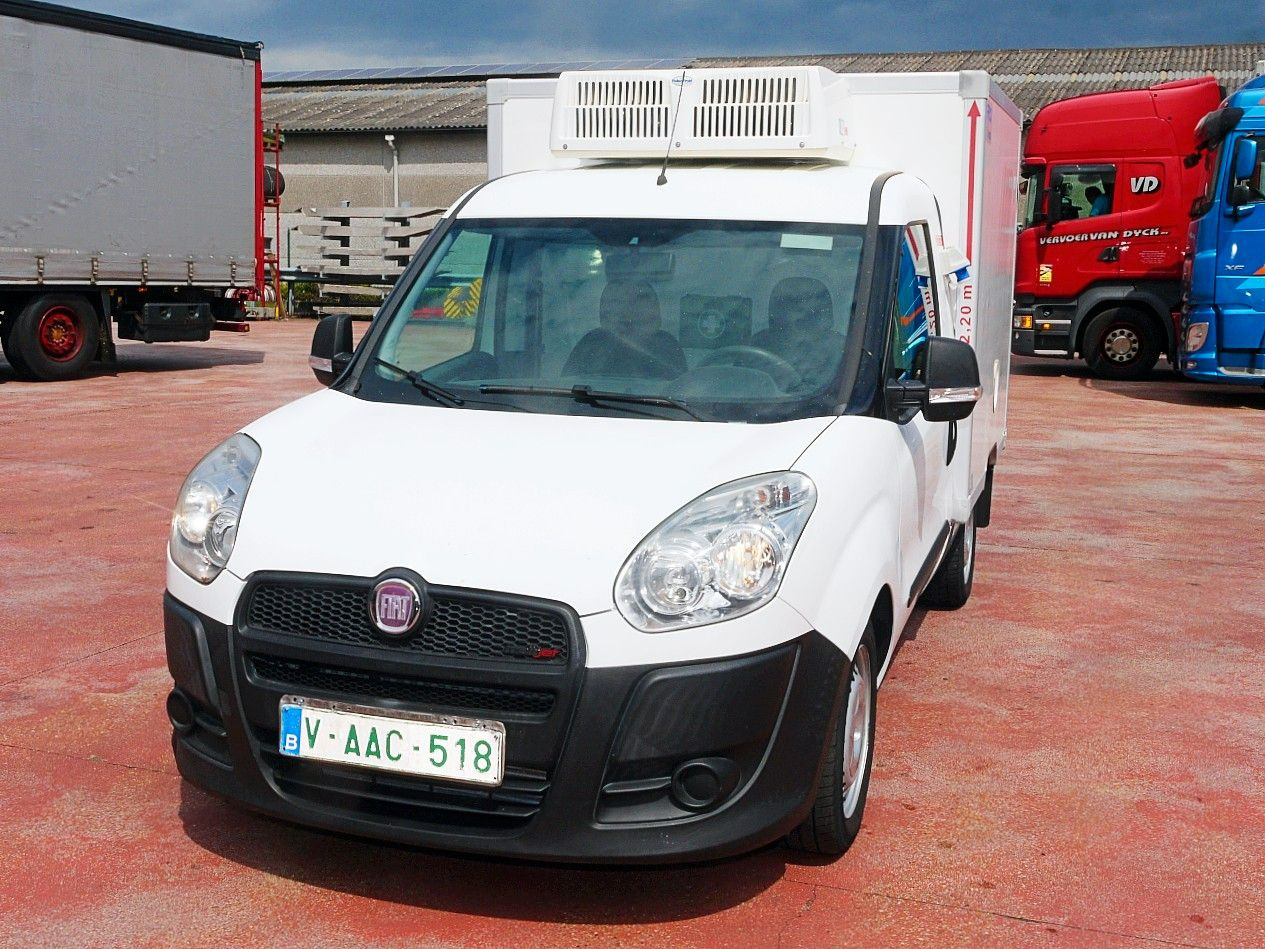 Fiat DOBLO 1.3 KUHLKOFFER RELEC FROID TR 22 -20C - Dostavno vozilo hladnjača: slika 4 Fiat DOBLO 1.3 KUHLKOFFER RELEC FROID TR 22 -20C - Dostavno vozilo hladnjača: slika 4