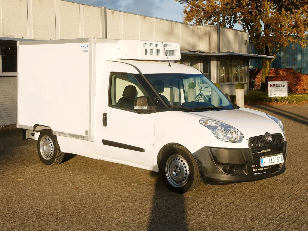 Fiat DOBLO 1.6 KUHLKOFFER CARRIER XARIOS -20 / AIRCO - Dostavno vozilo hladnjača: slika 2 Fiat DOBLO 1.6 KUHLKOFFER CARRIER XARIOS -20 / AIRCO - Dostavno vozilo hladnjača: slika 2