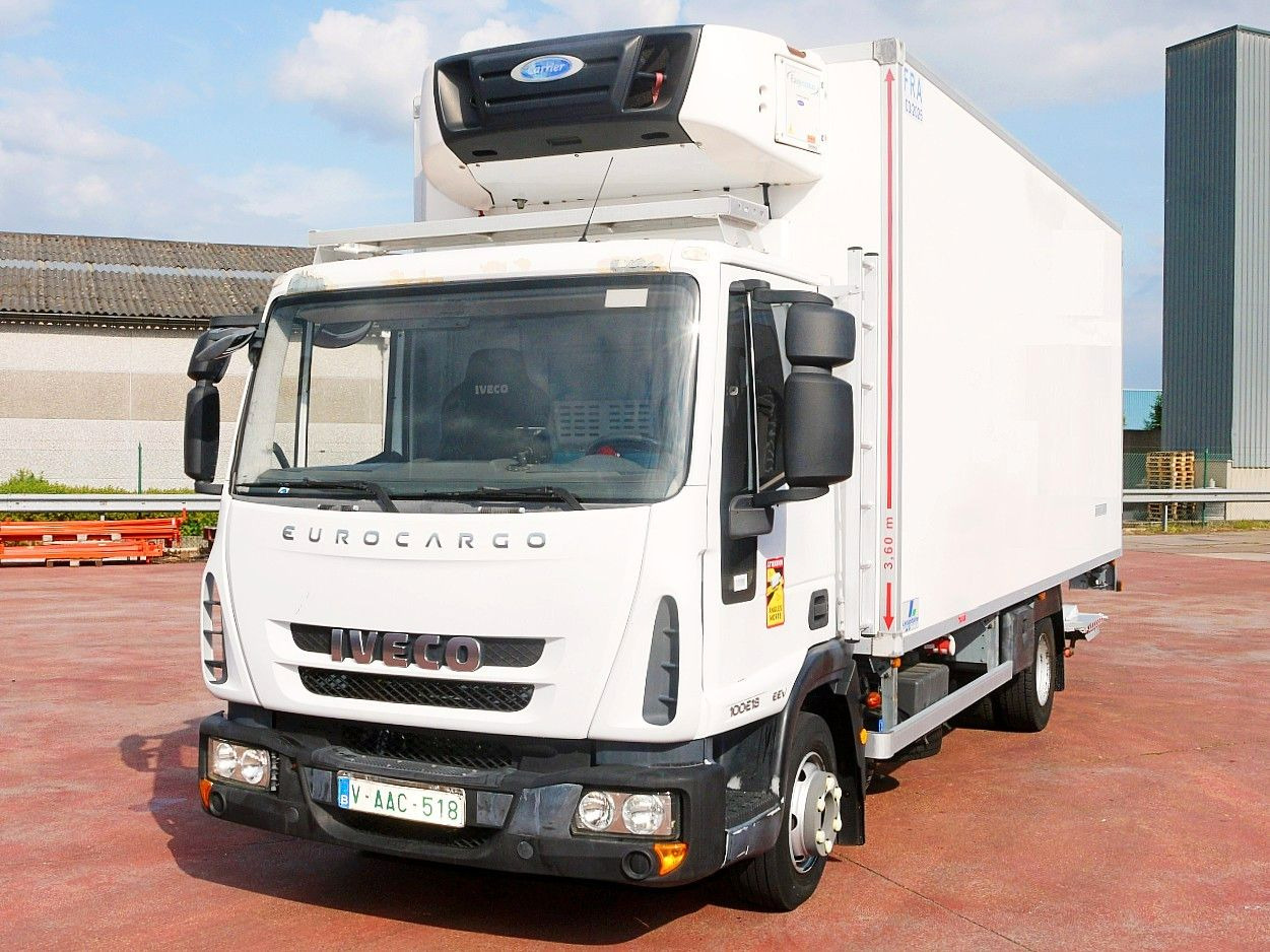 Iveco 100E18 EUROCARGO KUHLKOFFER CARRIER SUPRA 175tkm Iveco 100E18 EUROCARGO KUHLKOFFER CARRIER SUPRA 175tkm - Hladnjača: slika 5 Iveco 100E18 EUROCARGO KUHLKOFFER CARRIER SUPRA 175tkm Iveco 100E18 EUROCARGO KUHLKOFFER CARRIER SUPRA 175tkm - Hladnjača: slika 5