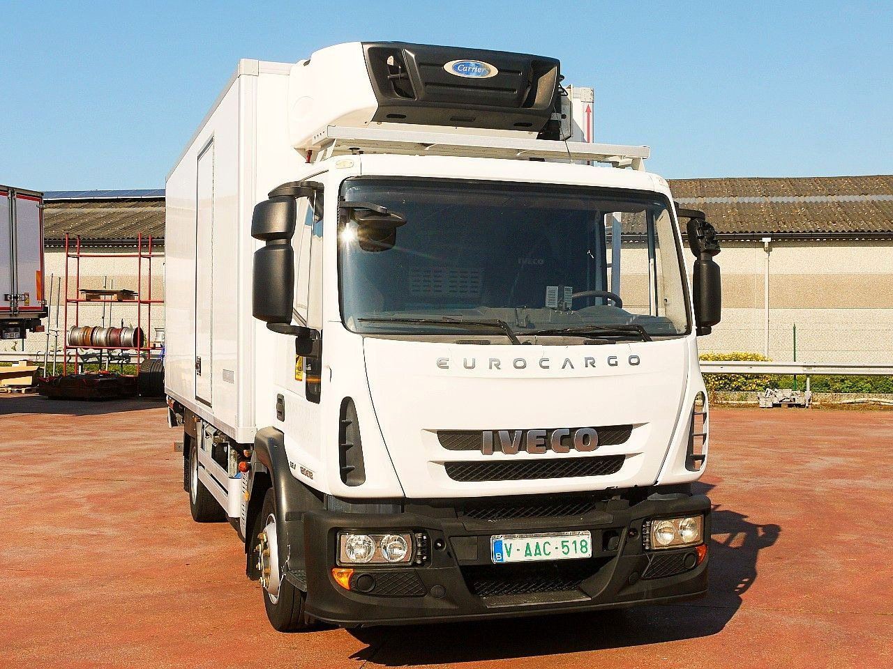 Iveco 120E18 EUROCARGO KUHLKOFFER CARRIER SUPRA 550 - Hladnjača: slika 1 Iveco 120E18 EUROCARGO KUHLKOFFER CARRIER SUPRA 550 - Hladnjača: slika 1