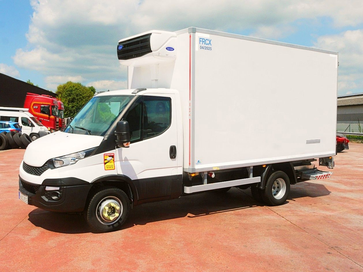 Iveco 70C17 KUHLKOFFER CARRIER XARIOS 500 A/C LUFT LBW - Dostavno vozilo hladnjača: slika 4 Iveco 70C17 KUHLKOFFER CARRIER XARIOS 500 A/C LUFT LBW - Dostavno vozilo hladnjača: slika 4