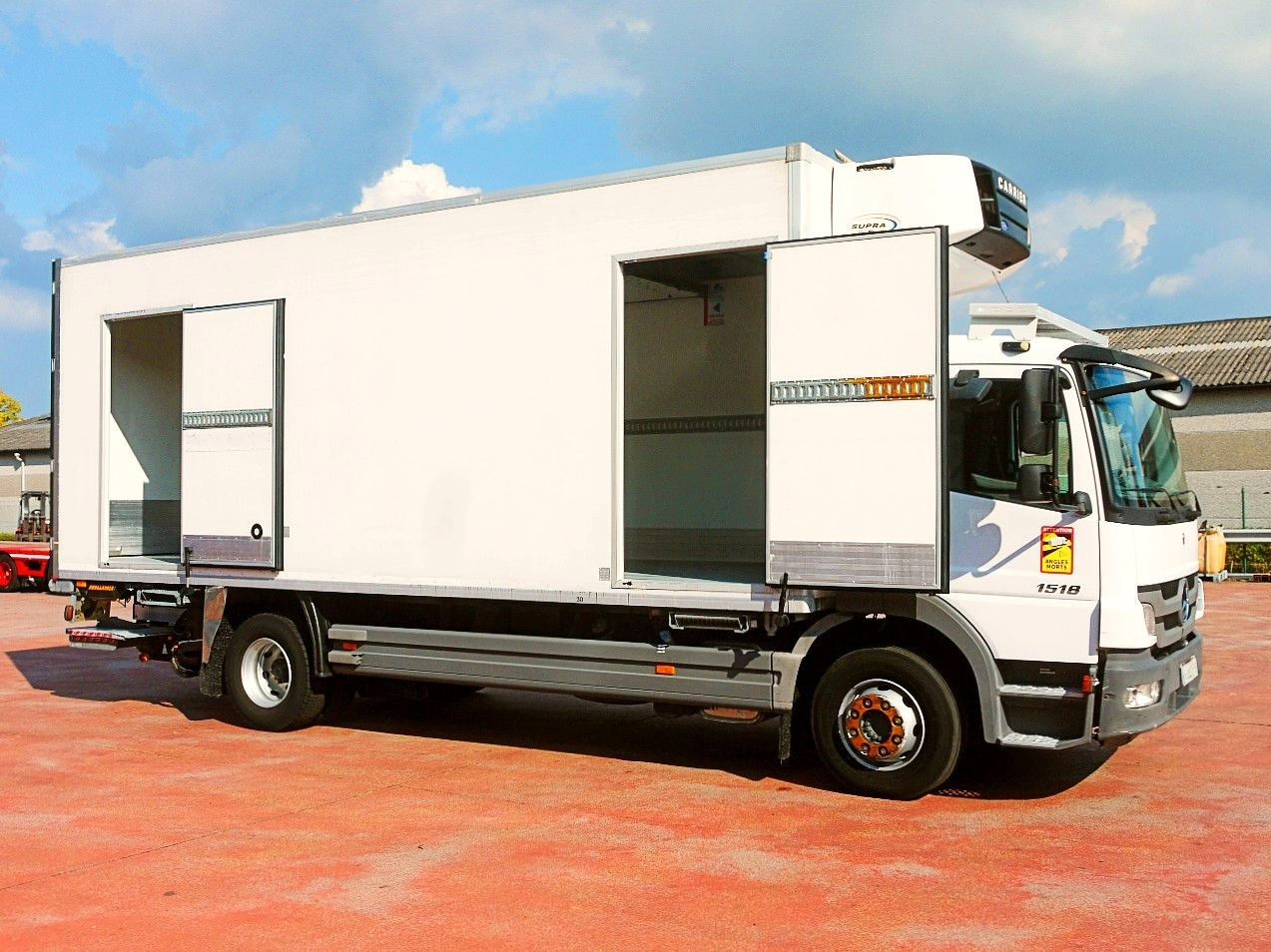 Mercedes-Benz 1518 ATEGO KUHLKOFER CARRIER SUPRA 850 Mult LUFT - Hladnjača: slika 3 Mercedes-Benz 1518 ATEGO KUHLKOFER CARRIER SUPRA 850 Mult LUFT - Hladnjača: slika 3