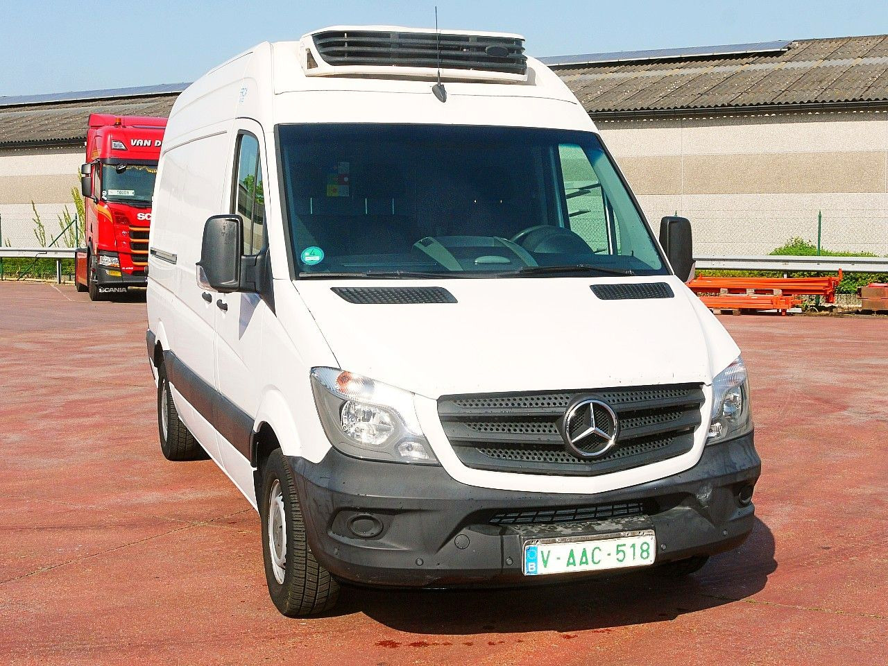 Mercedes-Benz 313 SPRINTER KUHLKASTENWAGEN CARRIER XARIOS -20C - Dostavno vozilo hladnjača: slika 1 Mercedes-Benz 313 SPRINTER KUHLKASTENWAGEN CARRIER XARIOS -20C - Dostavno vozilo hladnjača: slika 1