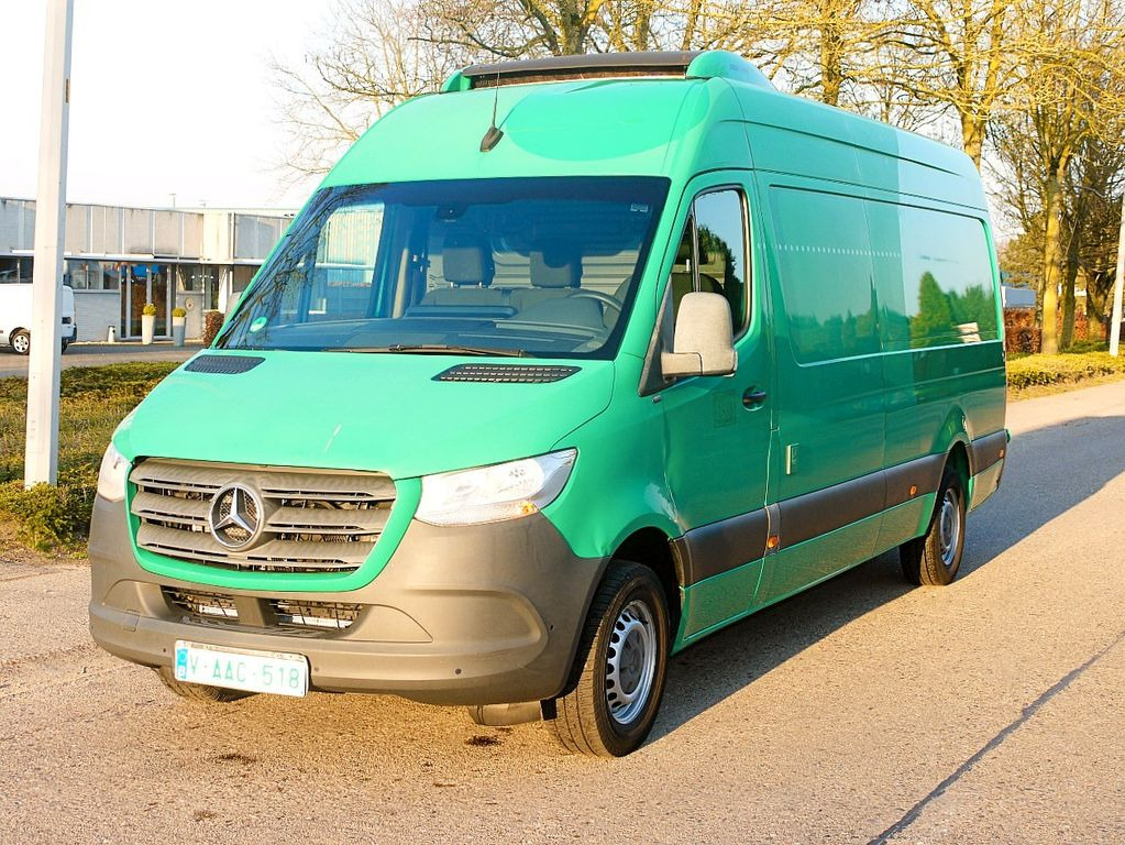 Mercedes-Benz 314 SPRINTER MAXI KUHLKASTGENWAGEN CARIER XARIOS - Dostavno vozilo hladnjača: slika 1 Mercedes-Benz 314 SPRINTER MAXI KUHLKASTGENWAGEN CARIER XARIOS - Dostavno vozilo hladnjača: slika 1