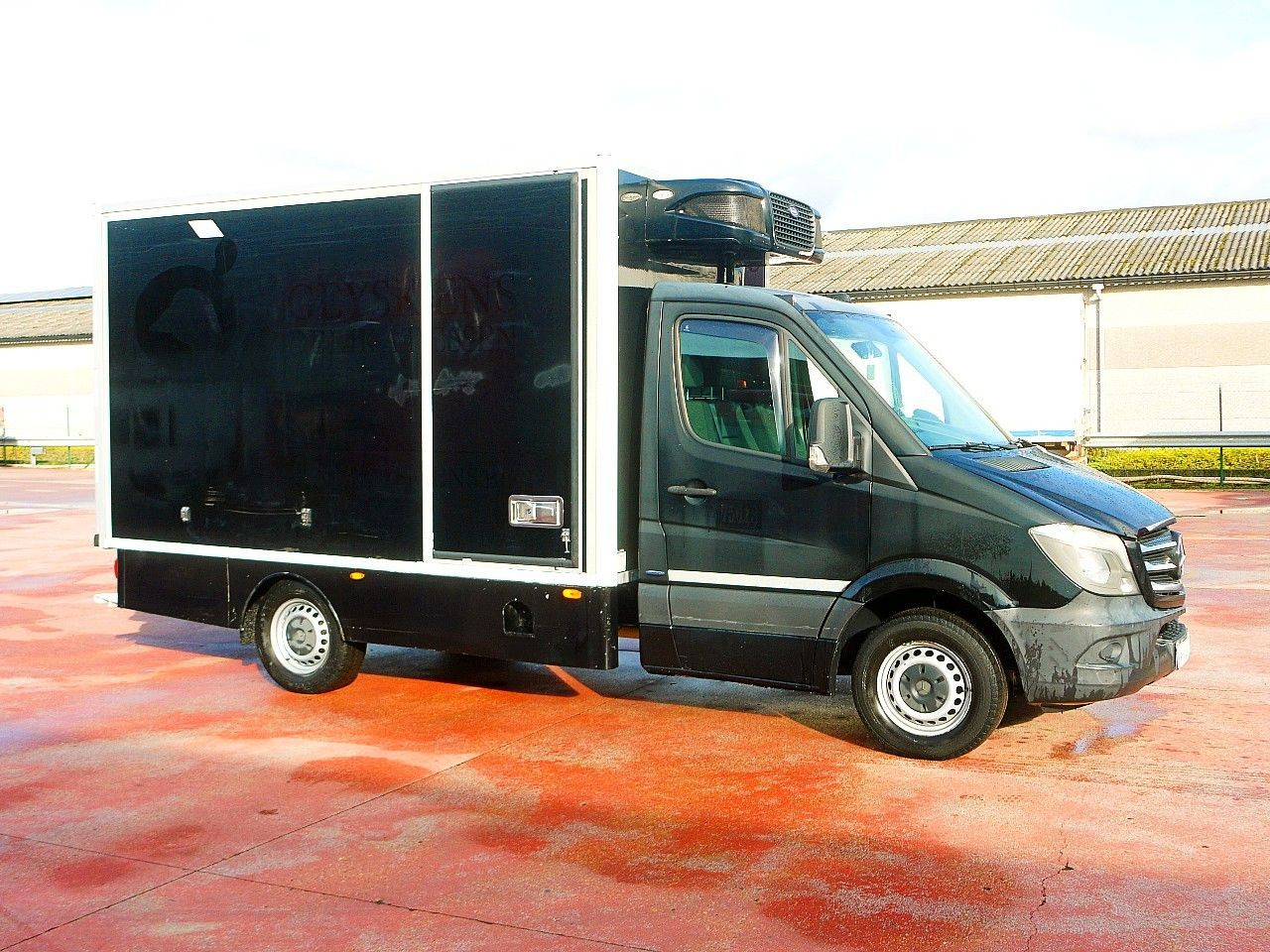 Mercedes-Benz 319 SPRINTER V6 KUHLKOFFER CARRIER PULSOR 600 MT - Dostavno vozilo hladnjača: slika 3 Mercedes-Benz 319 SPRINTER V6 KUHLKOFFER CARRIER PULSOR 600 MT - Dostavno vozilo hladnjača: slika 3