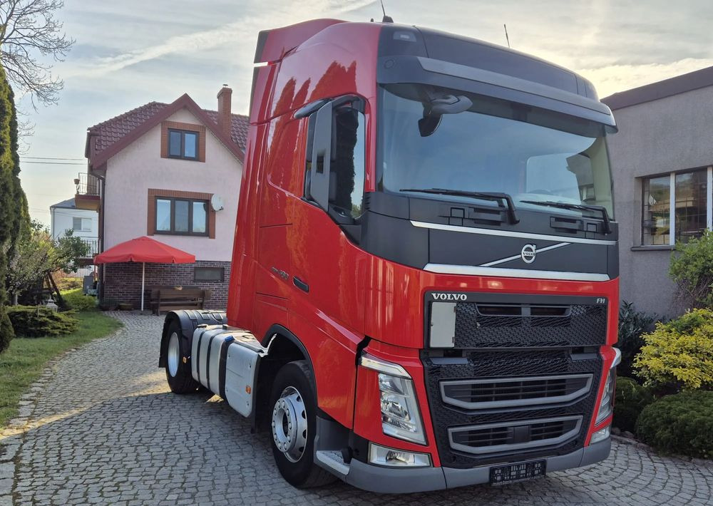 Volvo FH GLOBETROTTER - Tegljač: slika 3 Volvo FH GLOBETROTTER - Tegljač: slika 3