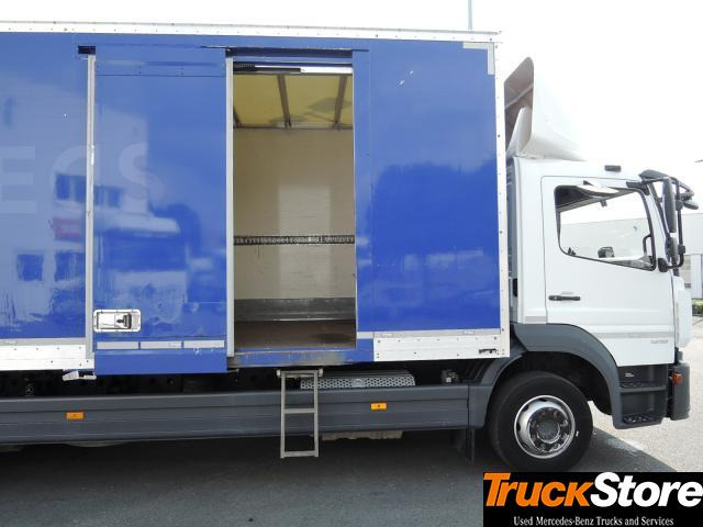 Mercedes-Benz Atego 1218 L - Kamion sa zatvorenim sandukom: slika 2 Mercedes-Benz Atego 1218 L - Kamion sa zatvorenim sandukom: slika 2
