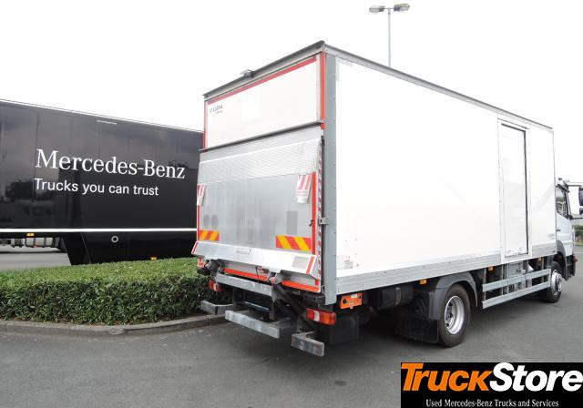 Mercedes-Benz Atego 1218 L - Kamion sa zatvorenim sandukom: slika 4 Mercedes-Benz Atego 1218 L - Kamion sa zatvorenim sandukom: slika 4