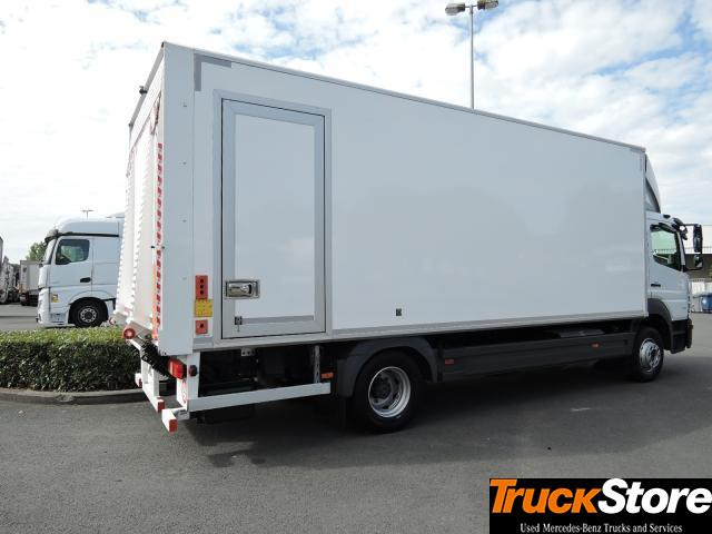 Mercedes-Benz Atego 1221 L - Kamion sa zatvorenim sandukom: slika 4 Mercedes-Benz Atego 1221 L - Kamion sa zatvorenim sandukom: slika 4