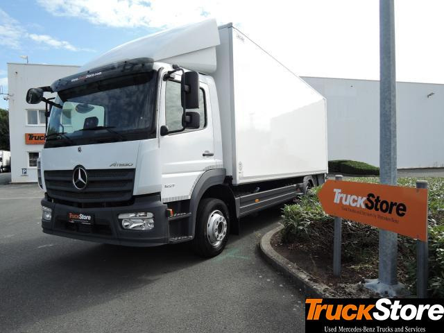 Mercedes-Benz Atego 1221 L - Kamion sa zatvorenim sandukom: slika 1 Mercedes-Benz Atego 1221 L - Kamion sa zatvorenim sandukom: slika 1