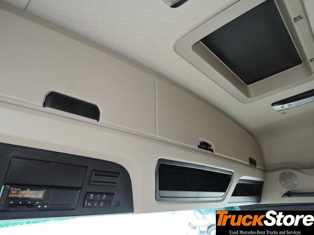 Tegljač Mercedes-Benz Actros 1845 LS: slika 10