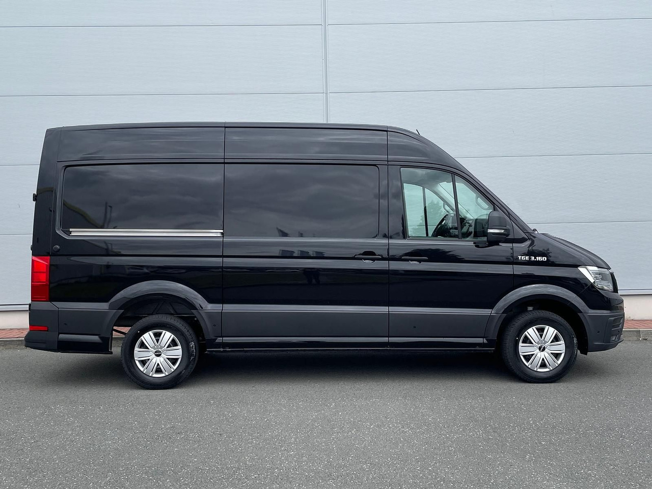 MAN TGE 3.160 L3H3 MIXTO RWD LED ACC RWD SHZ STANDH - Furgon, Dostavno vozilo sa duplom kabinom: slika 5 MAN TGE 3.160 L3H3 MIXTO RWD LED ACC RWD SHZ STANDH - Furgon, Dostavno vozilo sa duplom kabinom: slika 5