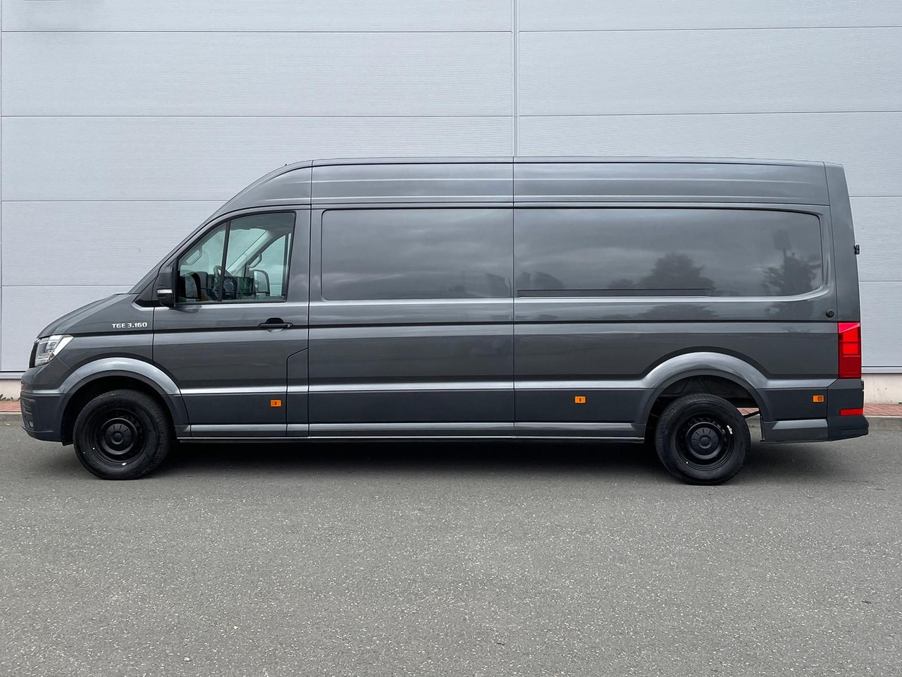 MAN TGE 3.160 L4H3 KASTEN TEMPOMAT AHK SITZHZ DAB - Automobil: slika 4 MAN TGE 3.160 L4H3 KASTEN TEMPOMAT AHK SITZHZ DAB - Automobil: slika 4