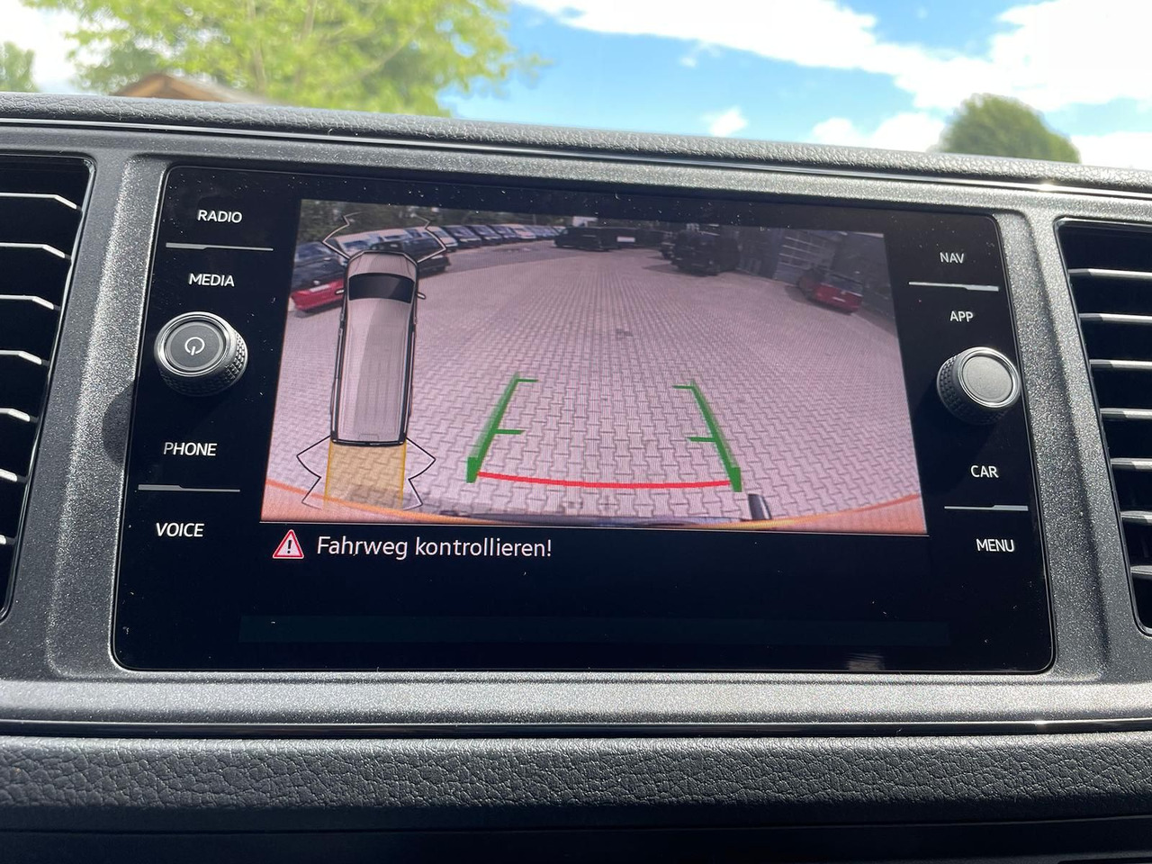 Automobil MAN TGE 3.180 Kasten L3H2 TEMPOMAT LED STANDHZ NAVI: slika 17