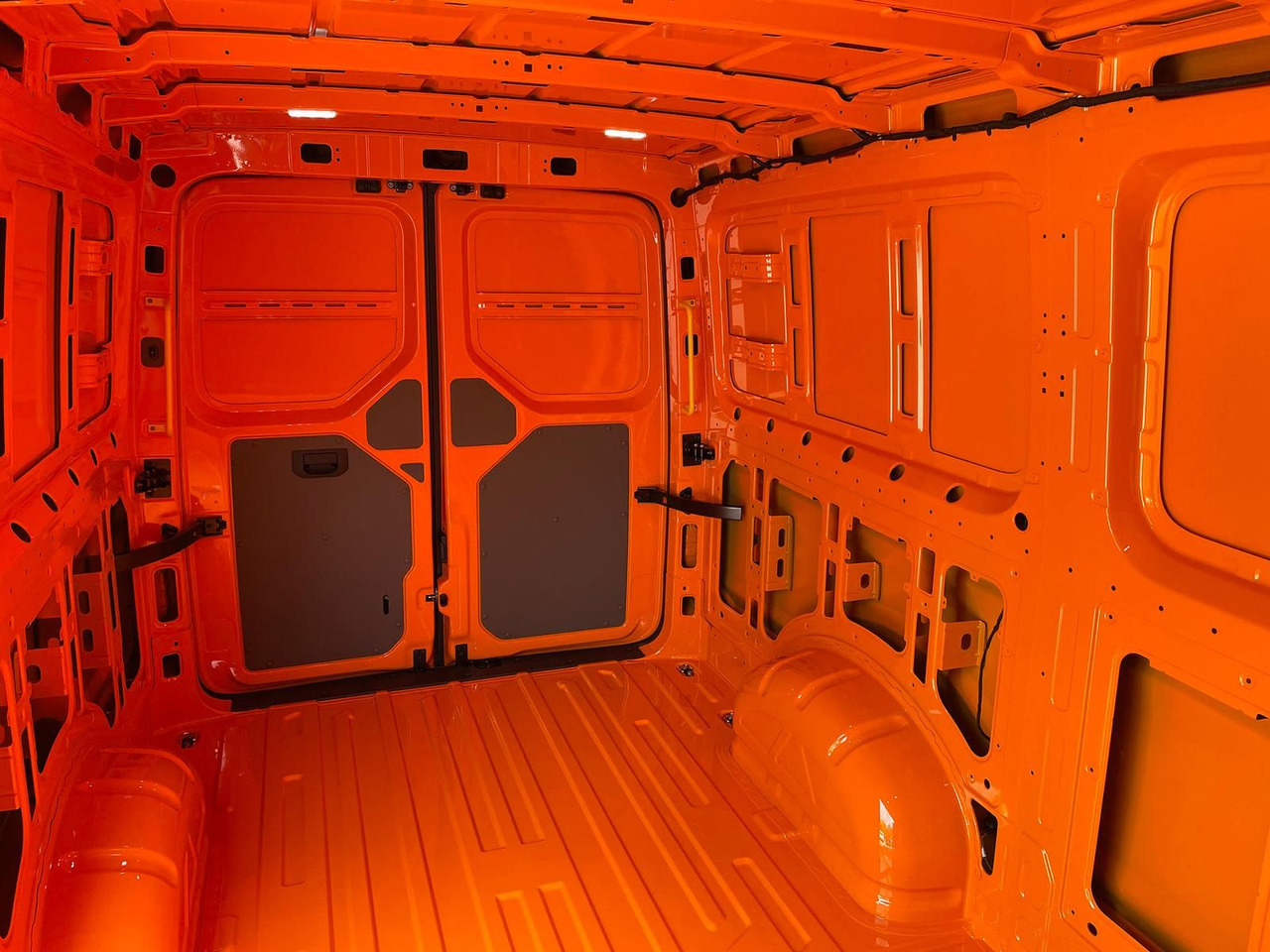 Automobil MAN TGE 3.180 Kasten L3H2 TEMPOMAT LED STANDHZ NAVI: slika 10