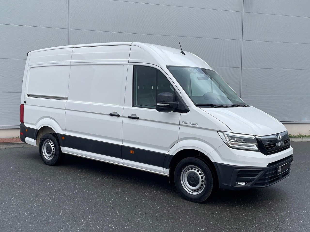 MAN TGE 3.180 Kasten L3H3 TEMPOMAT DAB AHK MFL - Automobil: slika 2 MAN TGE 3.180 Kasten L3H3 TEMPOMAT DAB AHK MFL - Automobil: slika 2