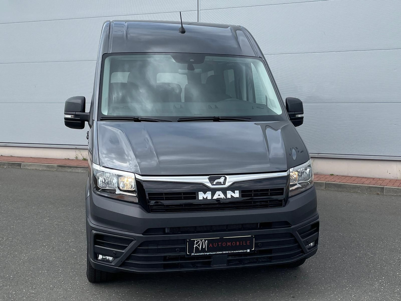 MAN TGE 3.180 Kombi L3H2 4x4 TEMPOMAT KAMERA 8-SITZE - Minibus, Putnički kombi: slika 3 MAN TGE 3.180 Kombi L3H2 4x4 TEMPOMAT KAMERA 8-SITZE - Minibus, Putnički kombi: slika 3