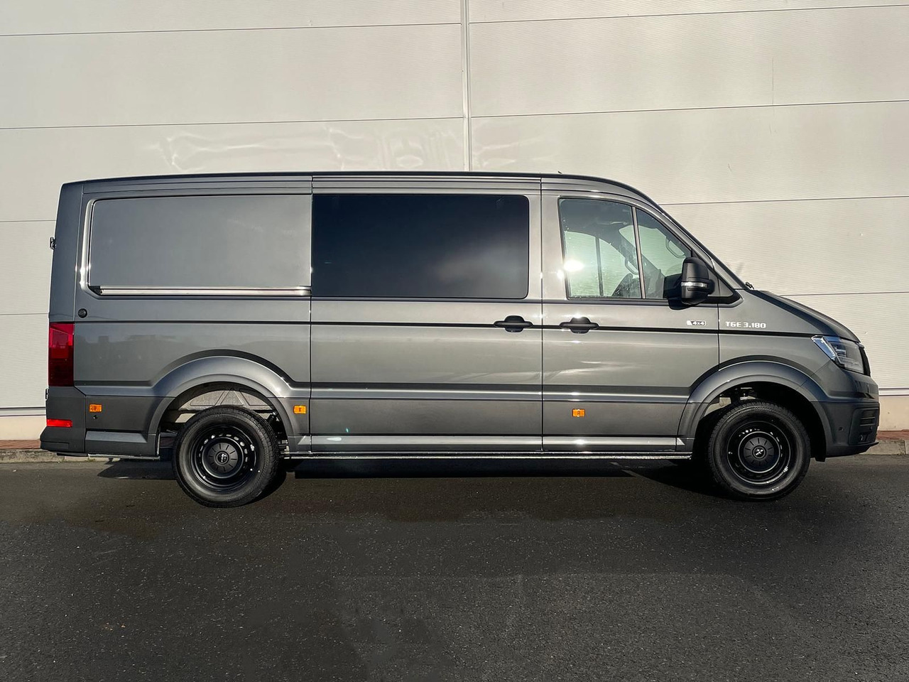 MAN TGE 3.180 L3H2 MIXTO 4x4 AUTOM ACC LED AHK DAB - Furgon, Dostavno vozilo sa duplom kabinom: slika 5 MAN TGE 3.180 L3H2 MIXTO 4x4 AUTOM ACC LED AHK DAB - Furgon, Dostavno vozilo sa duplom kabinom: slika 5