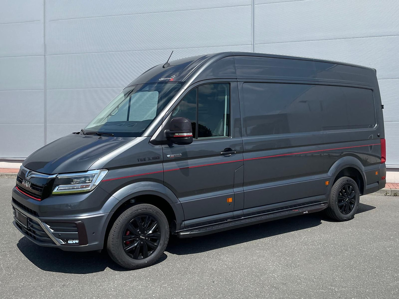 MAN TGE 3.180 L3H3 Kasten 4x4 Individual Lion S ACC - Automobil: slika 1 MAN TGE 3.180 L3H3 Kasten 4x4 Individual Lion S ACC - Automobil: slika 1