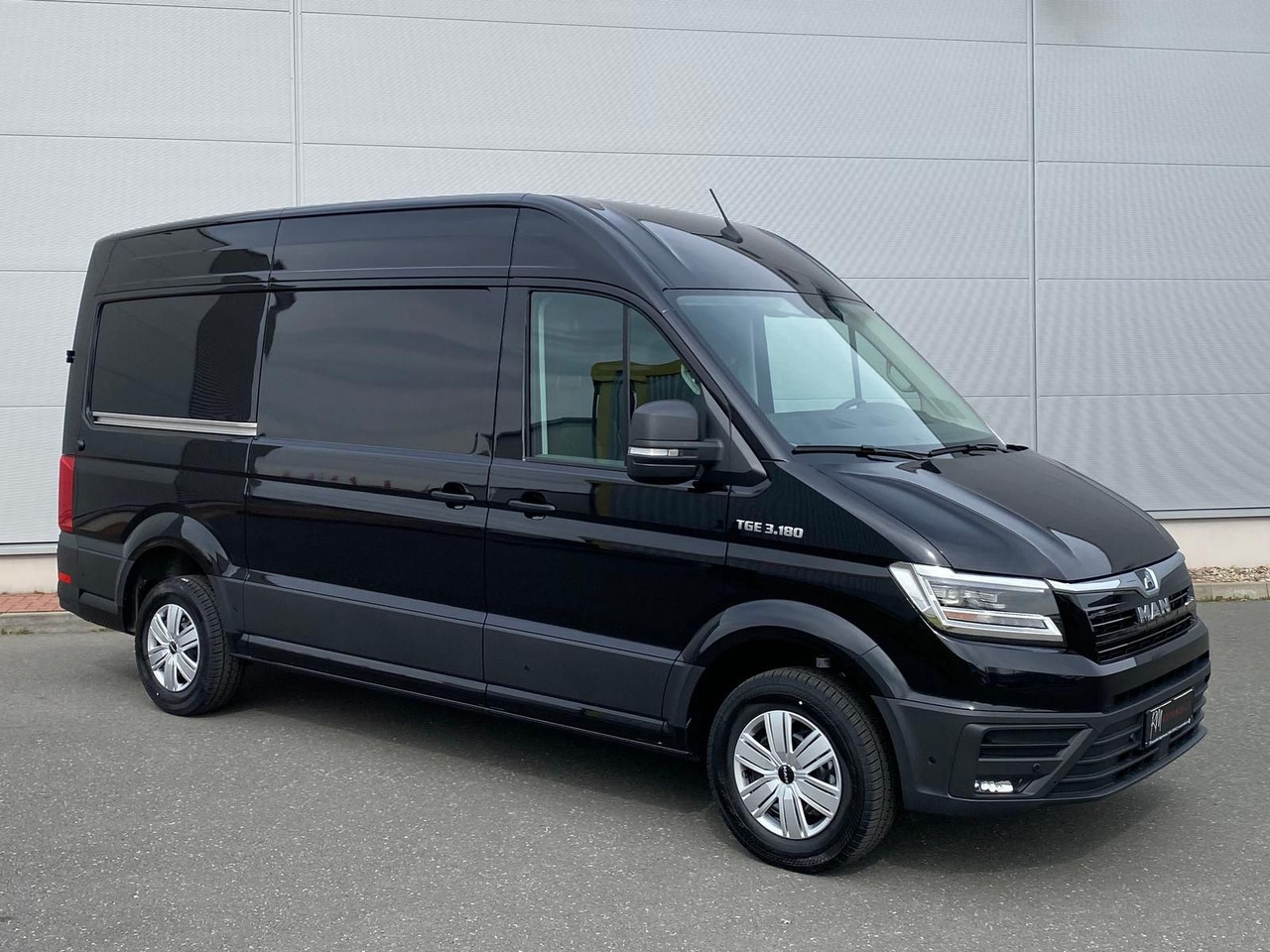 MAN TGE 3.180 L3H3 Kasten STANDHZ ACC LED SITZHZ - Furgon: slika 2 MAN TGE 3.180 L3H3 Kasten STANDHZ ACC LED SITZHZ - Furgon: slika 2