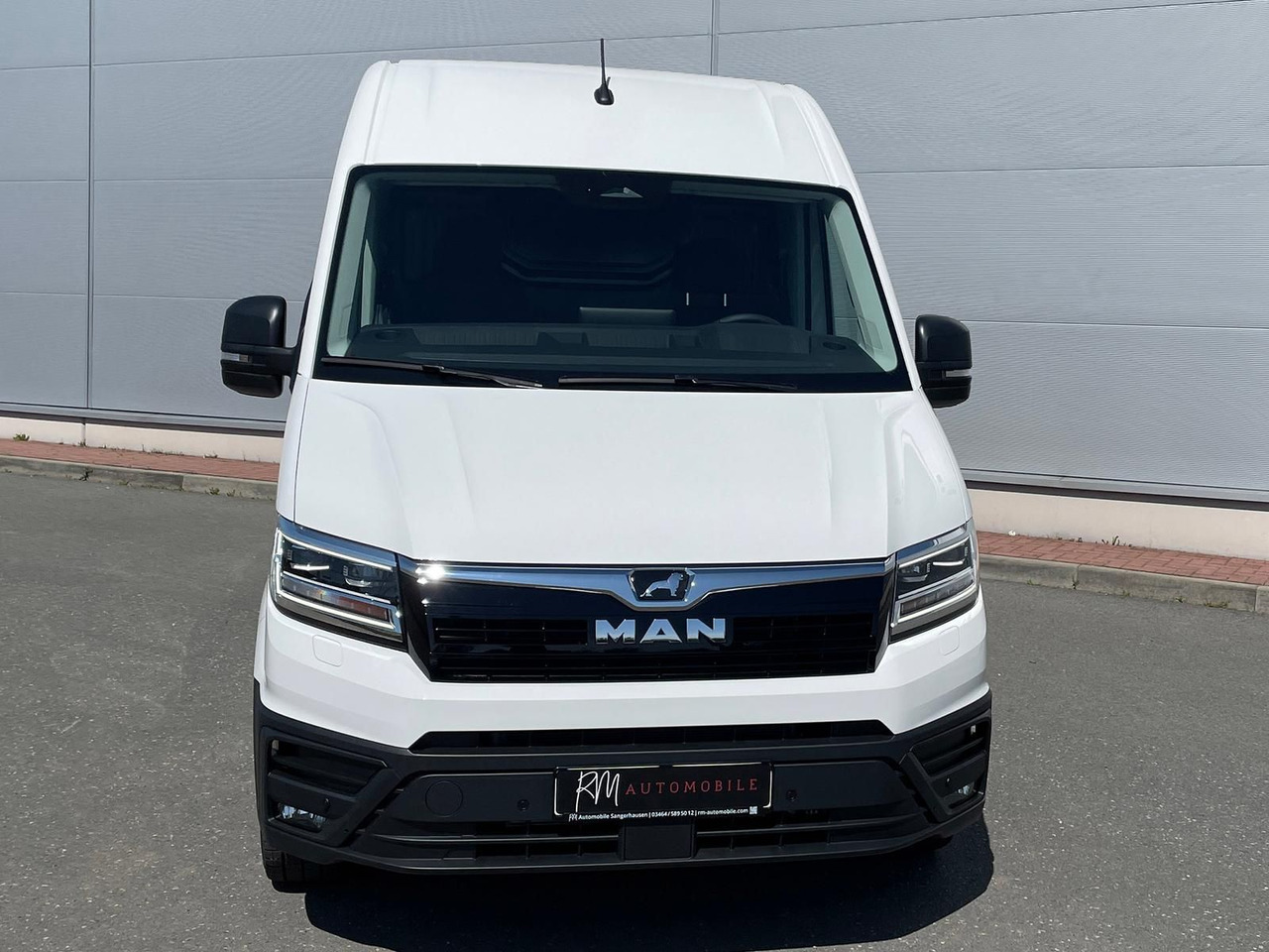 MAN TGE 3.180 L3H3 Kasten STANDHZ ACC NAVI KAMERA - Furgon: slika 3 MAN TGE 3.180 L3H3 Kasten STANDHZ ACC NAVI KAMERA - Furgon: slika 3