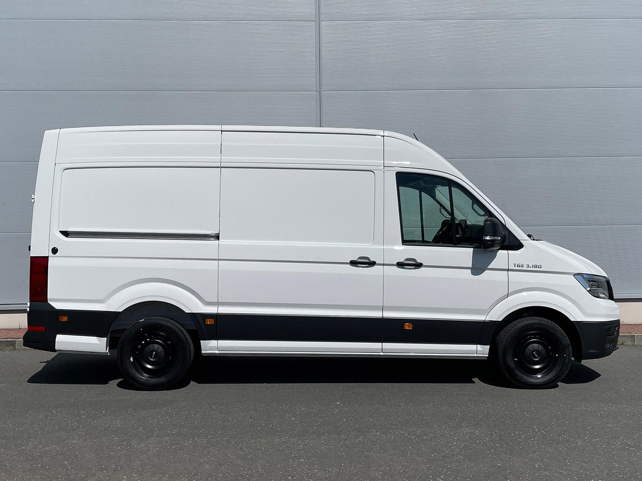 MAN TGE 3.180 L3H3 Kasten STANDHZ ACC NAVI KAMERA - Automobil: slika 5 MAN TGE 3.180 L3H3 Kasten STANDHZ ACC NAVI KAMERA - Automobil: slika 5